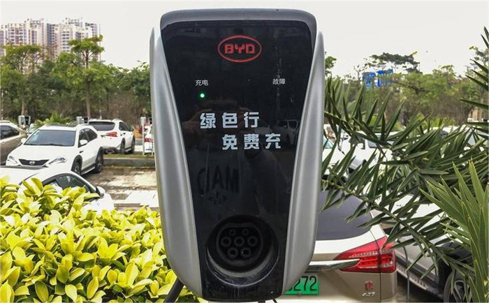 新能源汽車充電樁維修